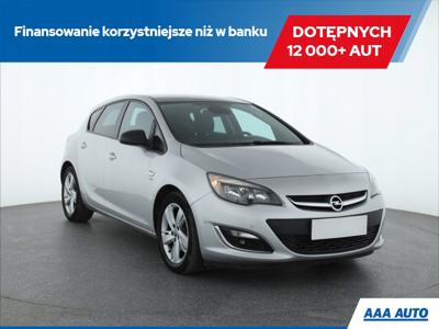 Opel Astra J GTC 1.6 Turbo ECOTEC 180KM 2013