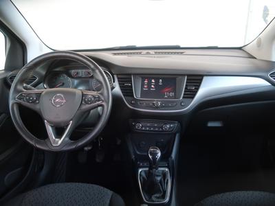 Opel Crossland 2019 1.2 44343km SUV