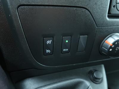Opel Movano 2019 2.3 CDTI 98411km ABS klimatyzacja manualna