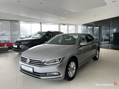 Volkswagen Passat Comfortline, salon PL,navi, DOSTAWA W CEN…