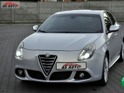 Alfa Romeo Giulietta Nouva 1,6JTDm 105KM /QV Exclusive/Półskóry/DNa/Ledy/Navi/Serwis/Parktronik