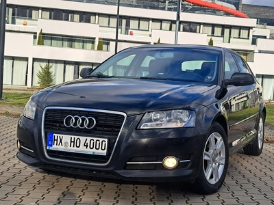 Audi A3 II (8P) * 2.0 COMMON RAiL* BDB STAN* KLiMAtronik* halogeny**podgrzew. fotele