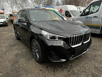 BMW X1 iX1 iX1 30Xdrive M-pakiet Pełny Elektryk Bogate wyposażenie 2023