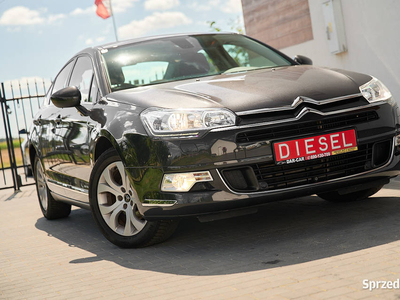 Citroen C5 sedan 2.0 diesel 140KM NAVI ALU17 Bi-Xenon