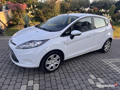 FORD Fiesta 1,25 benzyna