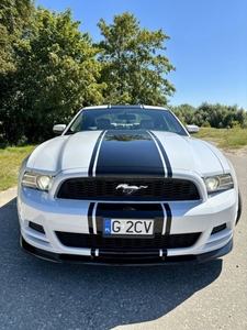 Ford Mustang 3.7 V6 Premium