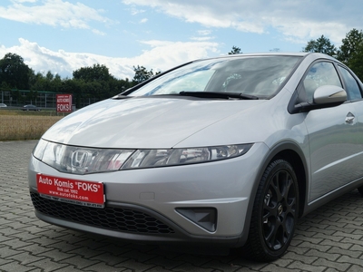 Honda Civic VIII automat 1,8 140 km z niemiec zadbany