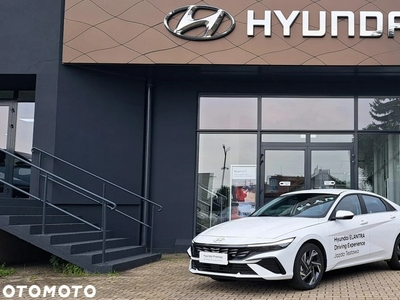 Hyundai Elantra V Hyundai Elantra 1.6 MPI (123 KM) CVT, wersja Smart (300)