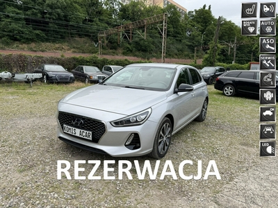 Hyundai i30 II 1.6CRDi-110km-Serwisowany-Navi-Kamera-Ful LED-PDC-Klimatronik-Tempom