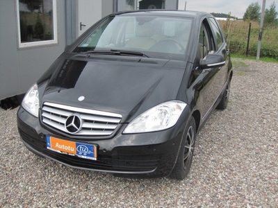 Mercedes-Benz Klasa A W169 mercredes 1 169 lift 1,5 benzyna niski przebieg.