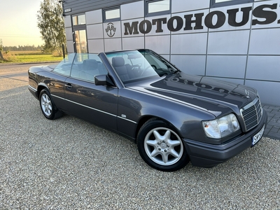 Mercedes-Benz Klasa E W124 E-Klasse E 200 Cabrio