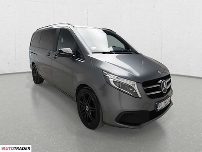 Mercedes V-klasa 2.0 diesel 190 KM 2022r. (Komorniki)