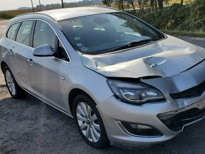 Opel Astra J 1.6 Diesel 136km