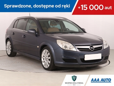 Opel Signum 1.9 CDTI ECOTEC 150KM 2006