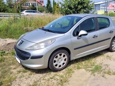 Peugeot 207 na sprzedaż (niski przebieg)