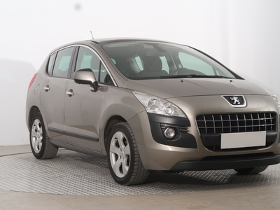 Peugeot 3008 , Klimatronic, Tempomat, Parktronic, Dach panoramiczny