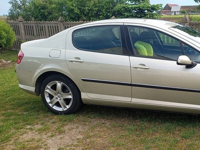 Peugeot 407