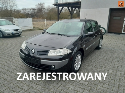 Renault Megane II 1.6i LIFT 5 drzwi hatchback klimatronik niski przebieg stan BDB