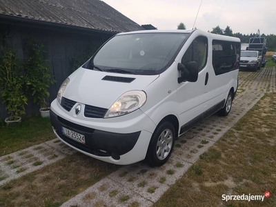 Renault Trafic 2.0 dCi 9-osobowy