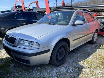 Skoda Octavia I 1.9 TDI 100 km uszkodzony