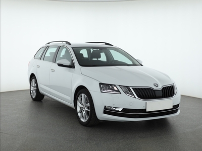 Skoda Octavia III , Salon Polska, Serwis ASO, VAT 23%, Navi, Klimatronic,