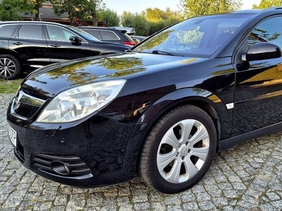 Sprzedam ładny Opel Vectra C Kombi 1.9CDTi 150KM 6 biegów,