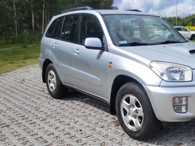 Sprzedam toyote rav 4