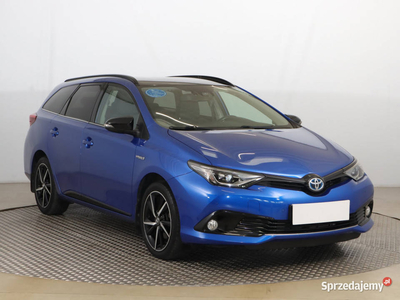 Toyota Auris Hybrid