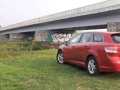 Toyota Avensis 2009r