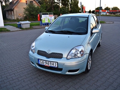 Toyota Yaris 1.4 D-4D Base