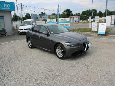 Alfa Romeo Giulia II Sedan 2.0 Turbo 200KM 2019