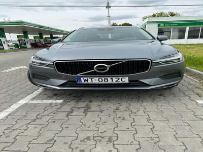 Cesja najmu Arval Volvo XC60 B5 Mild Hybrid automat, bez odstępnego