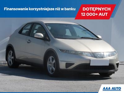 Honda Civic VIII Hatchback 3d 1.8 i-VTEC 140KM 2007