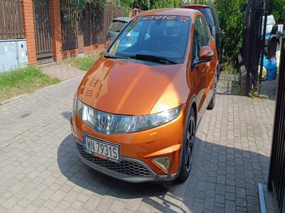 Honda Civic VIII Hatchback 3d 1.8 i-VTEC 140KM 2008