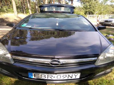 Opel Astra GTC 2006 roku 18 benzyn