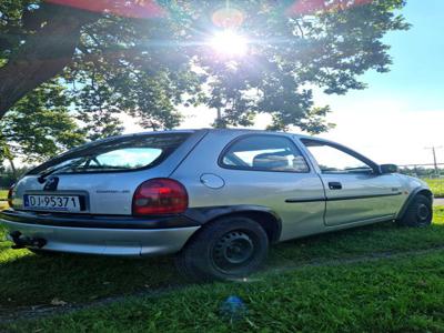 Opel Corsa B 1.0 v12 2000 EDITION. Do Negocjacji.