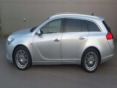 Opel Insignia I Sports Tourer 2.0 CDTI BiTurbo ECOTEC 195KM 2013