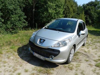 Peugeot 207 Hatchback 5d 1.4 VTi 95KM 2009