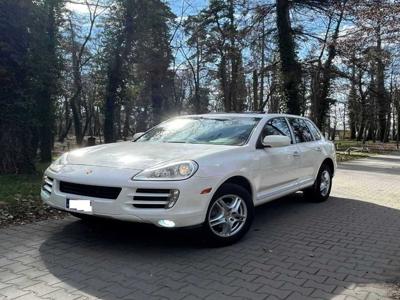 Porsche Cayenne lift 2009r 3.6l 4x4 zwykłe bezawaryjne zawieszenie