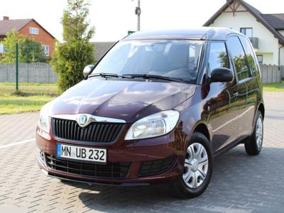 Skoda Roomster Mikrovan Facelifting 1.4 16V 85KM 2011