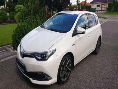 Toyota Auris II 2015