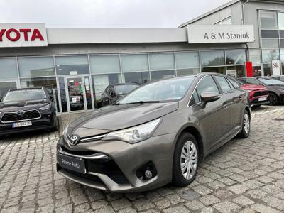 Toyota Avensis III Wagon Facelifting 2015 1.6 D-4D 112KM 2016
