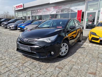 Toyota Avensis III Wagon Facelifting 2015 1.6 D-4D 112KM 2017