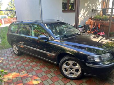 Volvo v70 II 2.4 D5