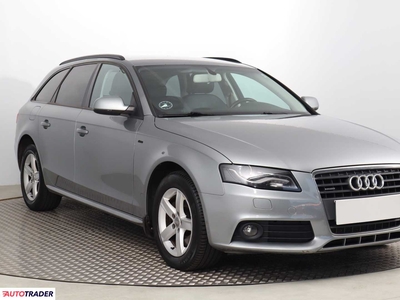 Audi A4 2.0 140 KM 2010r. (Piaseczno)