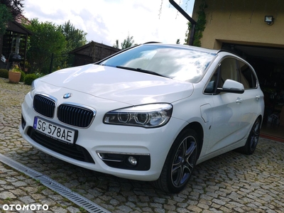 BMW Seria 2 225e xDrive Active Tourer Luxury Line