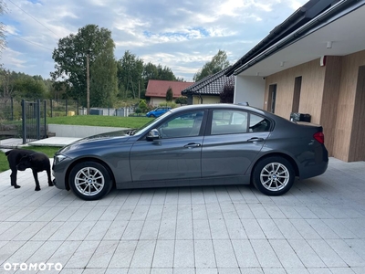 BMW Seria 3 316d Advantage