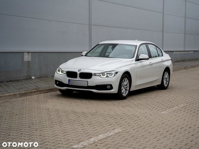 BMW Seria 3 320d Advantage