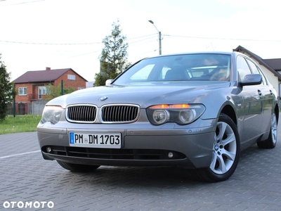 BMW Seria 7 745i