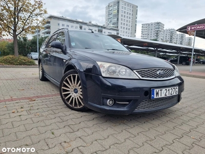 Ford Mondeo V6 ST 220